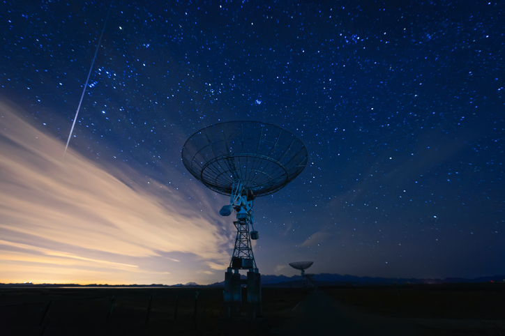 Starlink satellite internet grants instant sign-up for eligible Canadians
